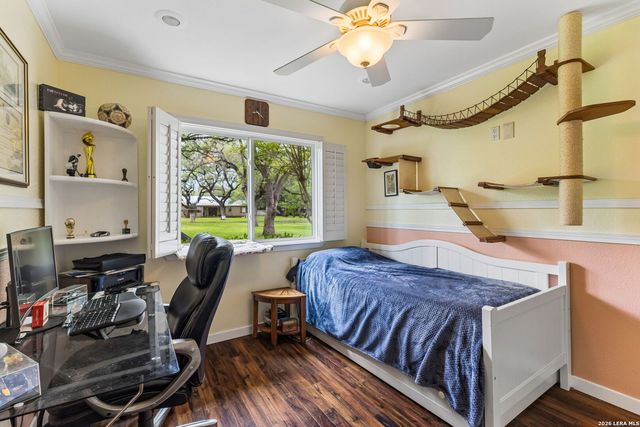 109 LONG BOW RD, Shavano Park, TX 78231