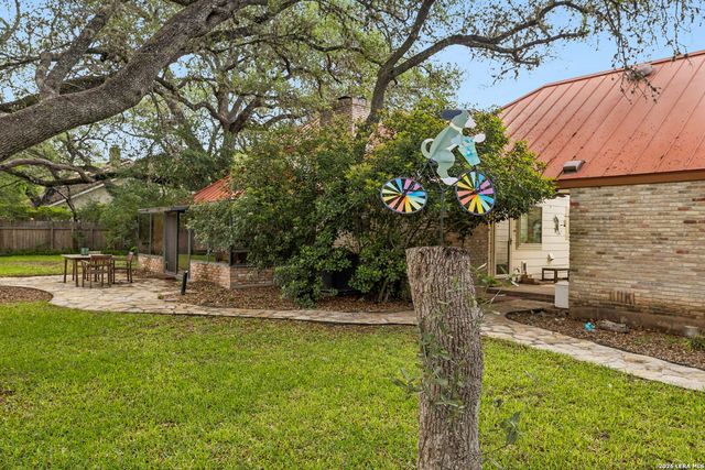 109 LONG BOW RD, Shavano Park, TX 78231