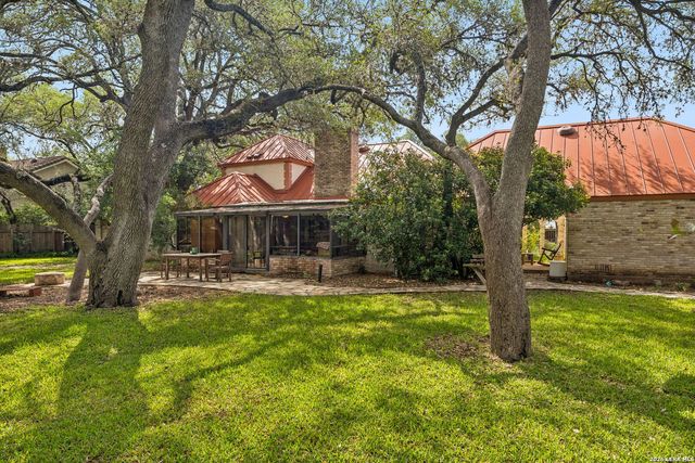 109 LONG BOW RD, Shavano Park, TX 78231