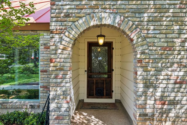 109 LONG BOW RD, Shavano Park, TX 78231