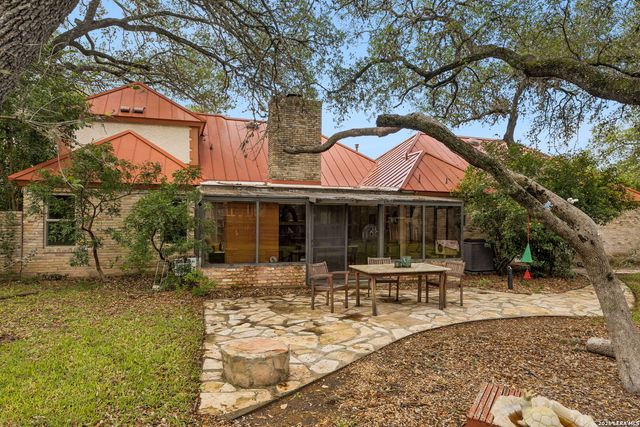 109 LONG BOW RD, Shavano Park, TX 78231