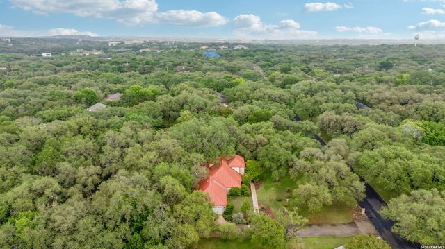 109 LONG BOW RD, Shavano Park, TX 78231