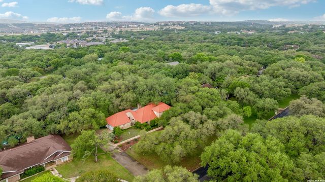 109 LONG BOW RD, Shavano Park, TX 78231