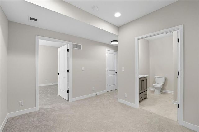 205 NW Orchard Court, Lee's Summit, MO 64063