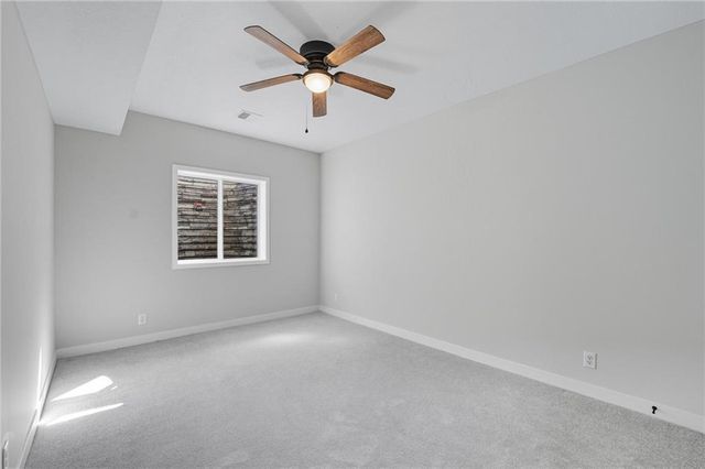 205 NW Orchard Court, Lee's Summit, MO 64063