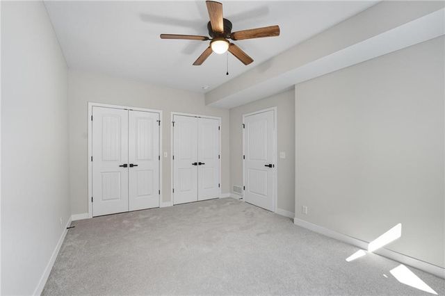 205 NW Orchard Court, Lee's Summit, MO 64063