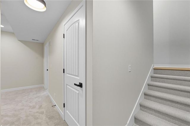 205 NW Orchard Court, Lee's Summit, MO 64063