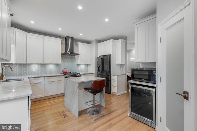 1507-D N COLONIAL TER, Arlington, VA 22209