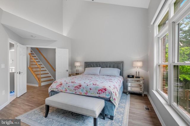 1507-D N COLONIAL TER, Arlington, VA 22209