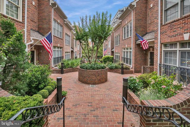 1507-D N COLONIAL TER, Arlington, VA 22209