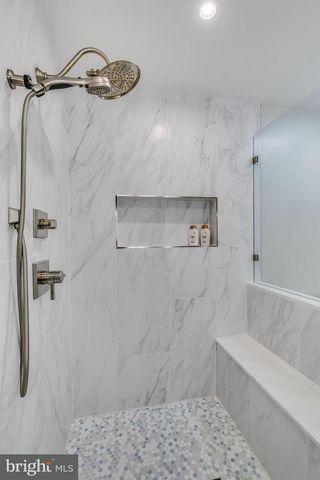 1507-D N COLONIAL TER, Arlington, VA 22209