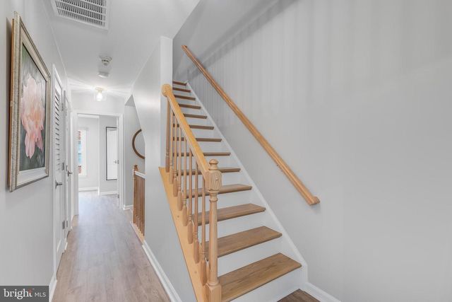 1507-D N COLONIAL TER, Arlington, VA 22209