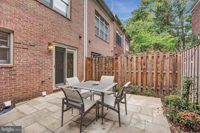 1507-D N COLONIAL TER, Arlington, VA 22209