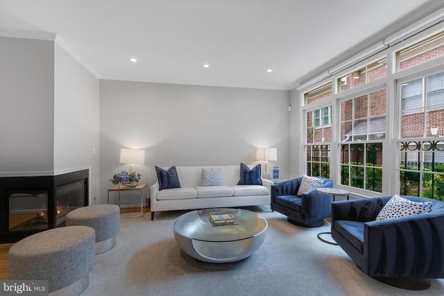 1507-D N COLONIAL TER, Arlington, VA 22209