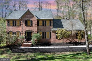 3503 HICKORY HOLLOW RD, Harrisburg, PA 17112