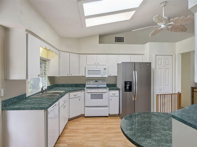 21230 ROYAL ST GEORGES LANE, Leesburg, FL 34748