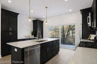 1656 Pinecroft Lane, Howell, MI 48855