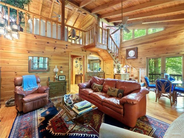 1402 Henderson Mountain Road, Jasper, GA 30143