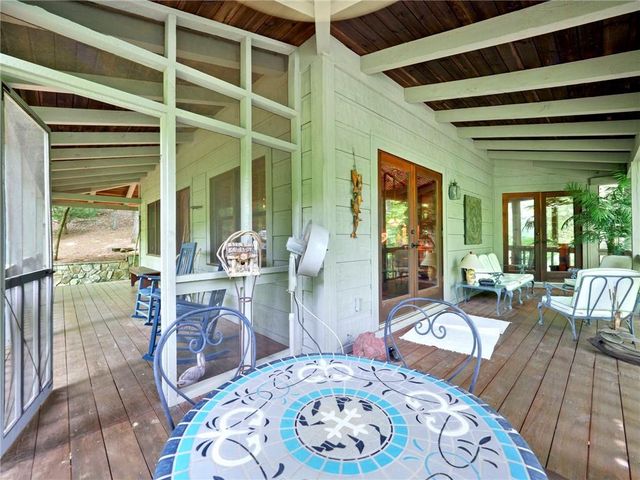 1402 Henderson Mountain Road, Jasper, GA 30143