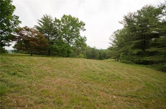 1402 Henderson Mountain Road, Jasper, GA 30143