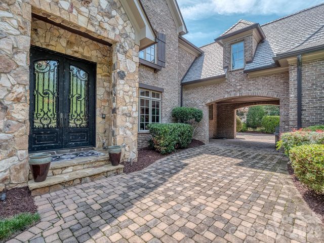 405 Eagle Bend Drive, Waxhaw, NC 28173