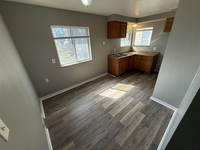 8134 Hudson Avenue, Warren, MI 48089