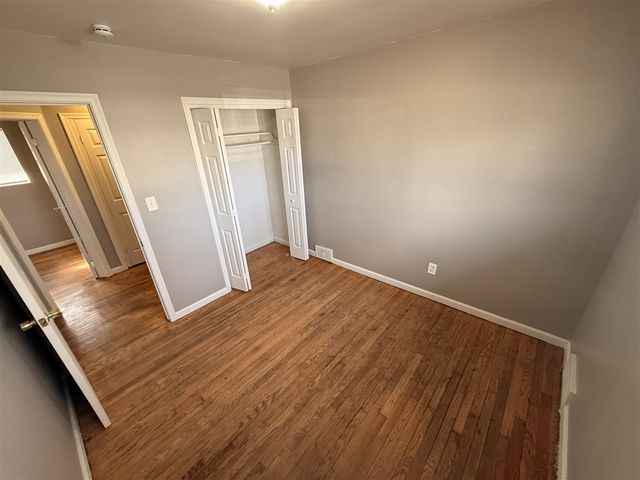 8134 Hudson Avenue, Warren, MI 48089