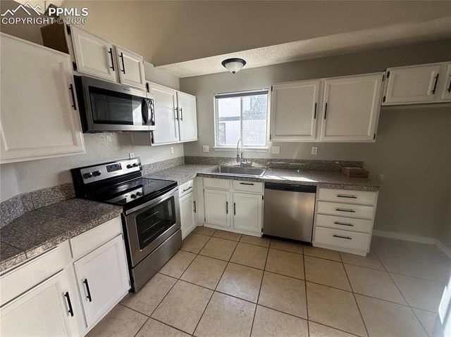 9320 Hazy Morning Drive, Colorado Springs, CO 80925