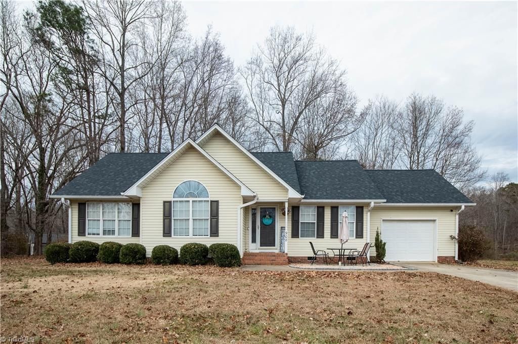 908 Bunting Road, Asheboro, NC 27205