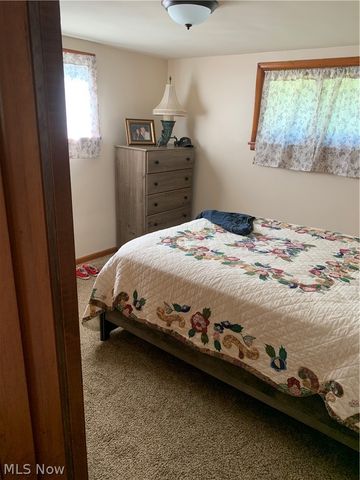 30382 State Route 172, East Rochester, OH 44625