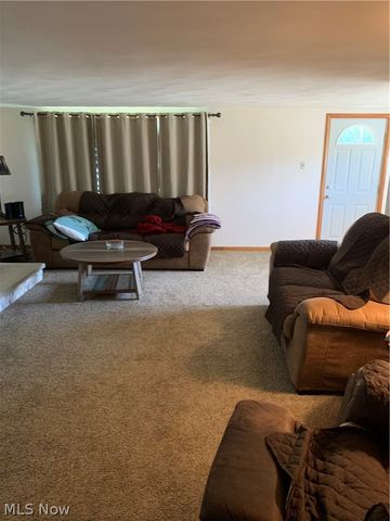 30382 State Route 172, East Rochester, OH 44625