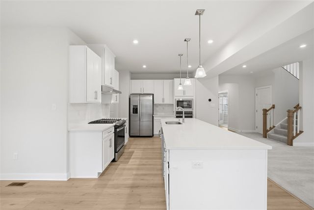 530 Blake Dr, Jackson Twp, PA 16063