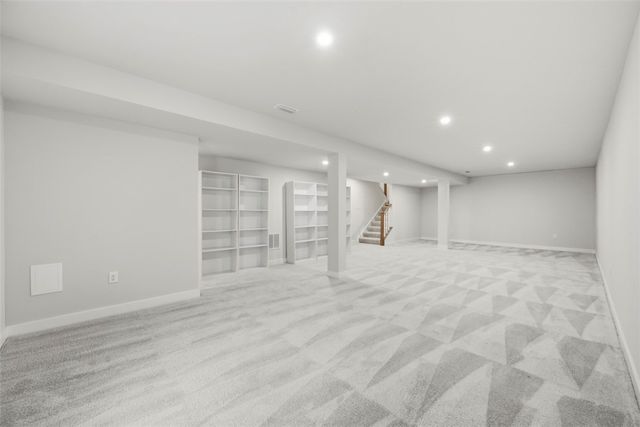 530 Blake Dr, Jackson Twp, PA 16063