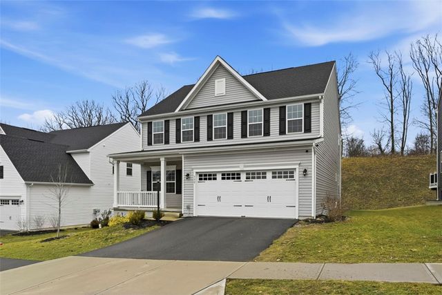530 Blake Dr, Jackson Twp, PA 16063