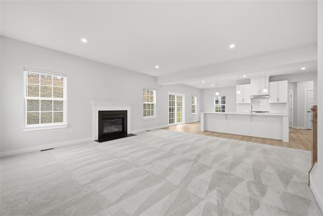 530 Blake Dr, Jackson Twp, PA 16063