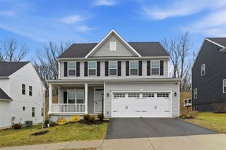 530 Blake Dr, Jackson Twp, PA 16063