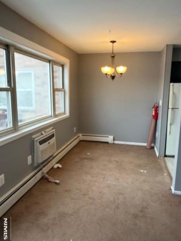 432-434 Trenton Avenue 9, Paterson, NJ 07503