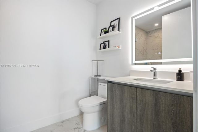 17550 Collins Avenue 502, Sunny Isles Beach, FL 33160