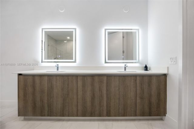 17550 Collins Avenue 502, Sunny Isles Beach, FL 33160