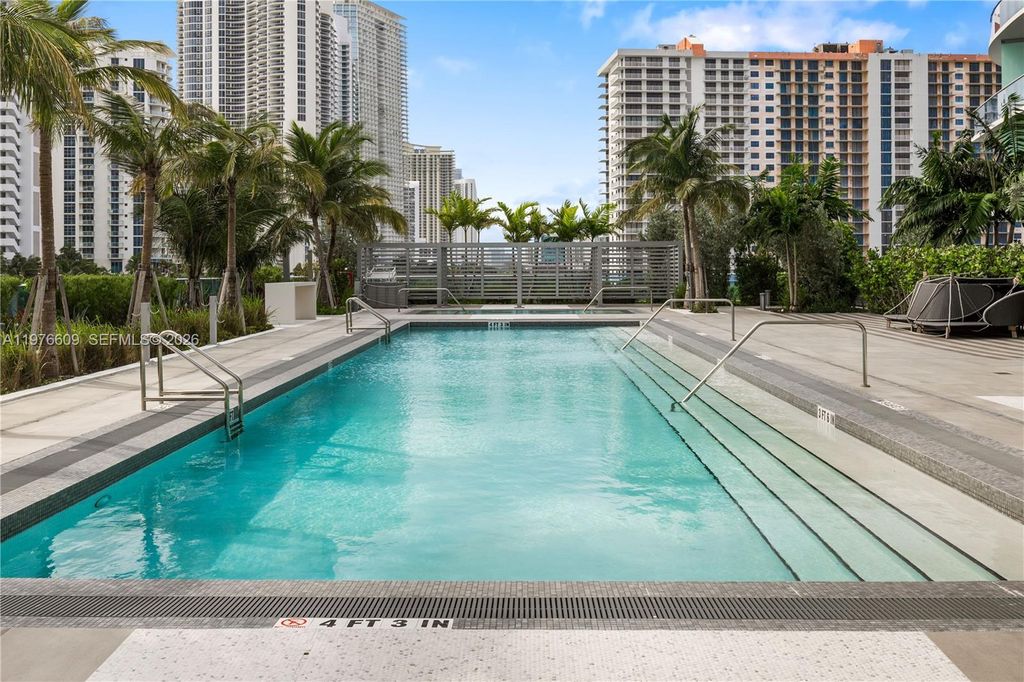 17550 Collins Avenue 502, Sunny Isles Beach, FL 33160