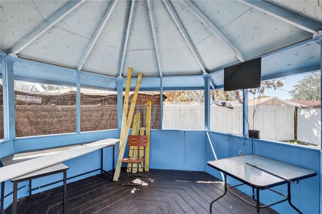 8071 RHEA CIRCLE, Orlando, FL 32807