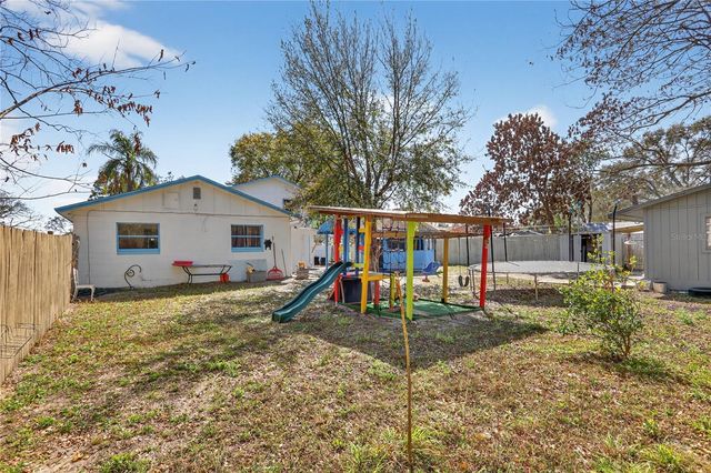 8071 RHEA CIRCLE, Orlando, FL 32807