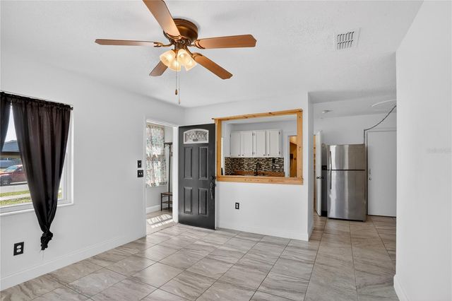 8071 RHEA CIRCLE, Orlando, FL 32807