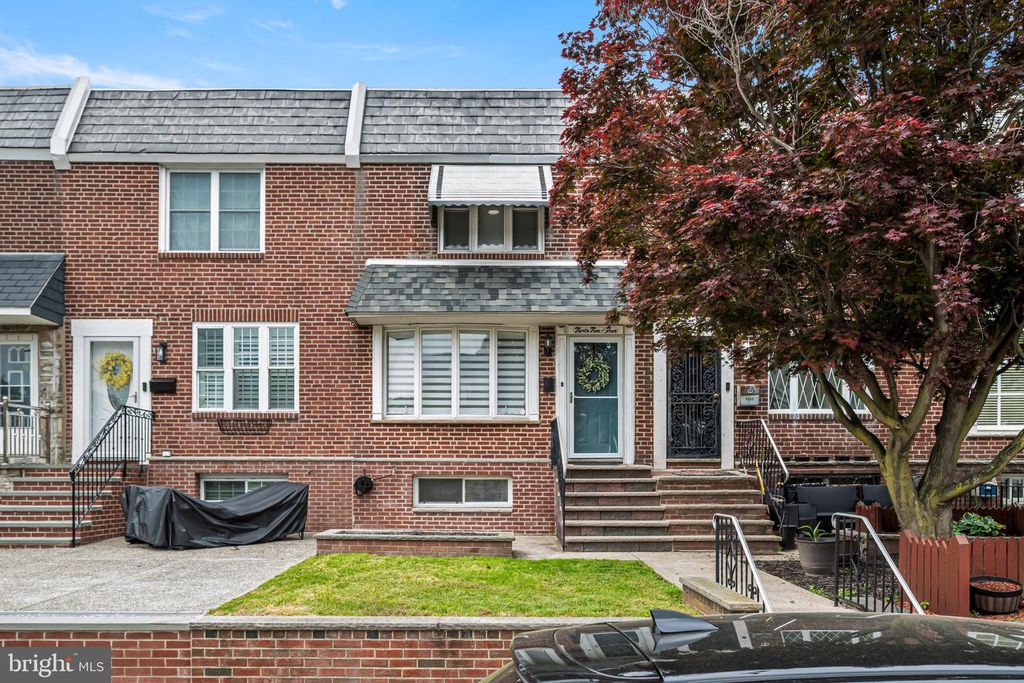 3205 S JUNIPER ST, Philadelphia, PA 19148
