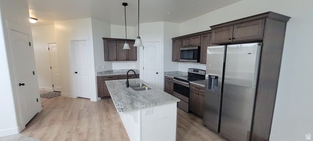274 N EAGLEWOOD DR, Saratoga Springs, UT 84045
