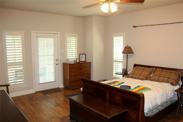 110 Bay Tree Trail, Mabank, TX 75156