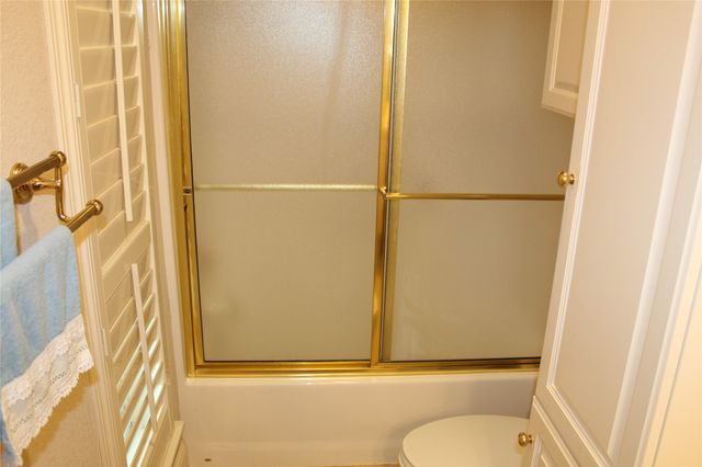 110 Bay Tree Trail, Mabank, TX 75156