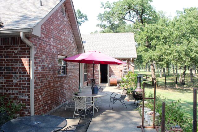 110 Bay Tree Trail, Mabank, TX 75156