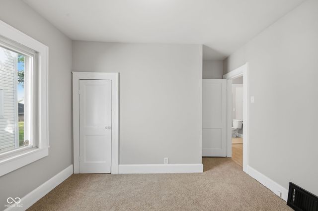 1324 W 4th Street, Anderson, IN 46016