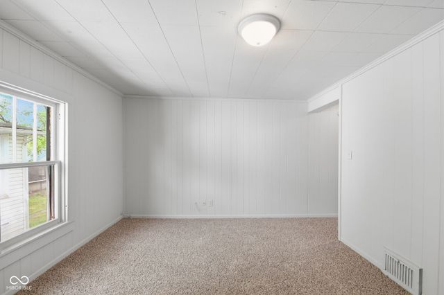 1324 W 4th Street, Anderson, IN 46016